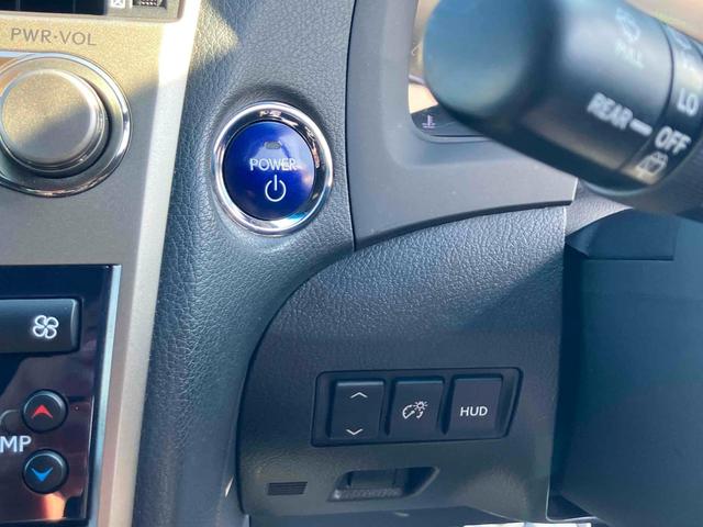 �L�[���������Ă��邾���Ńh�A�̎{���^�J������G���W���̎n���^��~���\�ƂȂ��Ă���܂��B