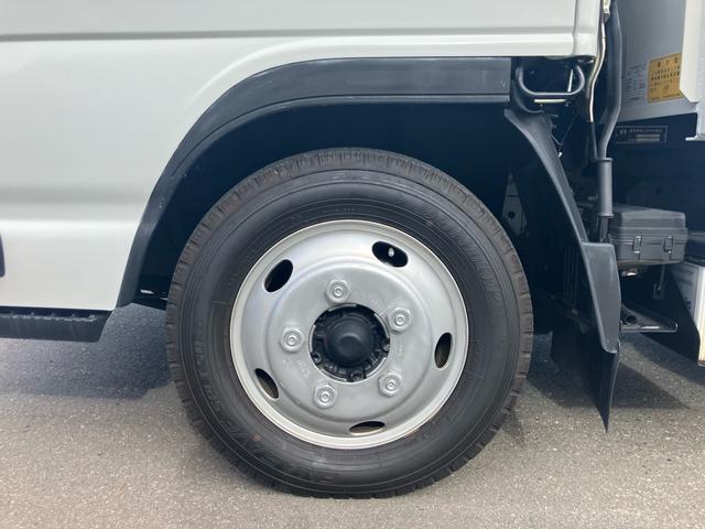 エルフトラック 強化ダンプ 低床 積載量2t 後輪ダブル(17枚目)