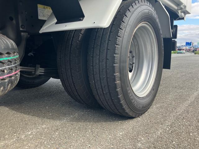 エルフトラック 強化ダンプ 低床 積載量2t 後輪ダブル(19枚目)