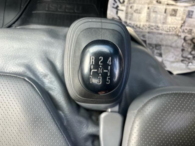 エルフトラック 強化ダンプ 低床 積載量2t 後輪ダブル(40枚目)