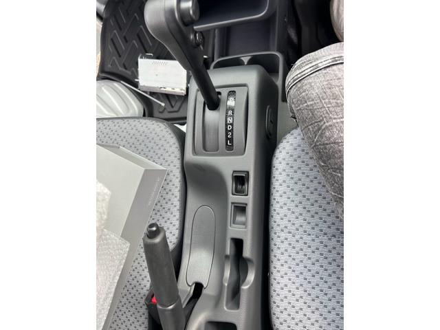 クリッパートラック ＤＸ　ナビ　テレビ　デジタルインナーミラー　パワーステアリング　パワーウィンドウ　Ｂｌｕｅｔｏｏｔｈ接続（23枚目）