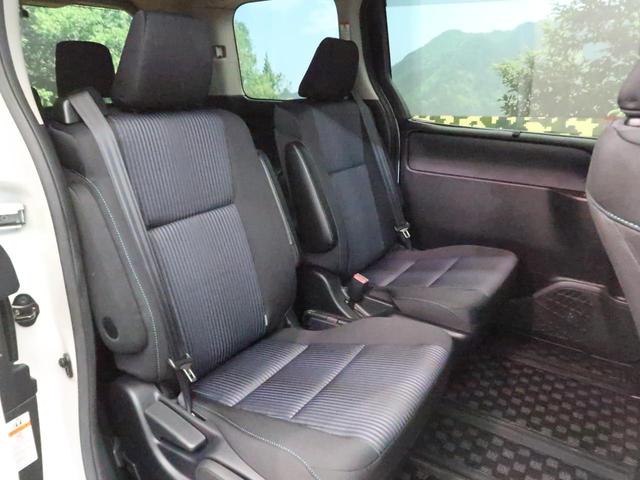 ZS 煌 純正9型ナビ 両側電動ドア 1オーナー 禁煙車 7人乗り フルセグTV バックカメラ LEDヘッド/LEDフォグ スマートキー 純正16AW アイドリングストップ 6スピーカー ビルトインETC(9枚目)