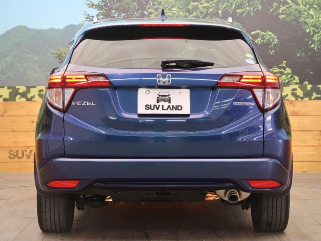 ハイブリッドZ 純正SDナビ 禁煙車 衝突軽減ブレーキ Bluetooth再生 バックカメラ フルセグTV ETC LEDヘッドライト/オートライト クルコン ルーフレール 踏み間違い防止 革巻きステアリング(18枚目)