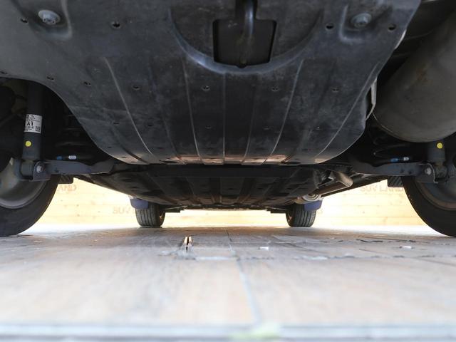 ハイブリッドZ 純正SDナビ 禁煙車 衝突軽減ブレーキ Bluetooth再生 バックカメラ フルセグTV ETC LEDヘッドライト/オートライト クルコン ルーフレール 踏み間違い防止 革巻きステアリング(31枚目)