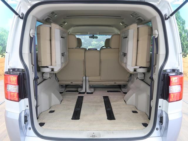 シャモニー 禁煙車 純正HDDナビ 両側電動ドア バック・サイドカメラ クルコン 純正18AW パワーシート シートヒーター ステアリングスイッチ HIDヘッド オートライト オートエアコン リアクーラー ETC(15枚目)