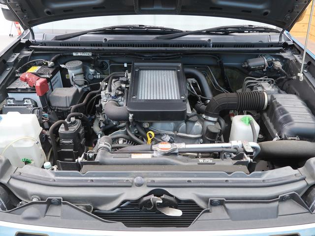 ランドベンチャー 禁煙車 特別使用車 SDナビ Bluetooth接続 グレード専用16AW シートヒーター プライバシーガラス 電動格納機能付ヒーターサイドミラー グレード専用ハード背面タイヤカバー ETC キーレス(18枚目)
