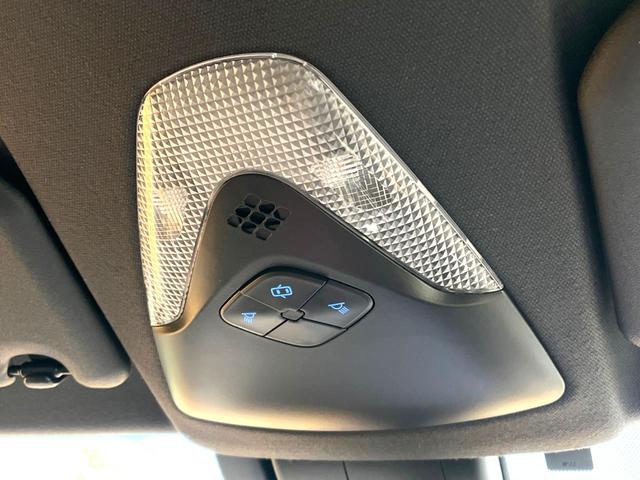 G LEDエディション 禁煙車 純正ナビ セーフティセンス bluetooth接続 ブラインドスポットモニター バックカメラ シートヒーター コーナーセンサー 純正18AW ETC オートマチックハイビーム レーダークルーズ(49枚目)