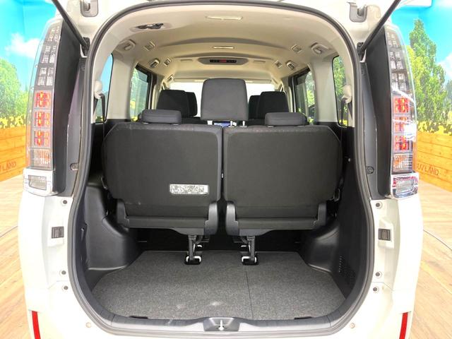ハイブリッドV 禁煙車 オプション9型ナビ 両側電動ドア bluetooth接続 リアオートエアコン クルーズコントロール シートヒーター 純正15AW LEDヘッド ドラレコ バックカメラ スマートキー ETC(12枚目)