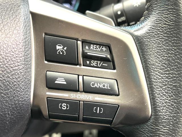 2.0i-S アイサイト 禁煙車 SDナビ アイサイトVer.2 パワーバックドア バックカメラ HIDヘッド オートライト パワーシート シートヒーター レーダークルーズ 左右独立オートエアコン 純正18AW ETC(9枚目)