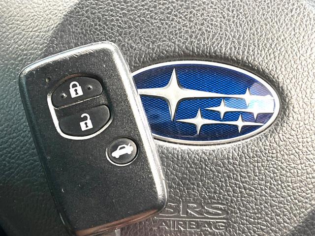 2.0i-S アイサイト 禁煙車 SDナビ アイサイトVer.2 パワーバックドア バックカメラ HIDヘッド オートライト パワーシート シートヒーター レーダークルーズ 左右独立オートエアコン 純正18AW ETC(58枚目)