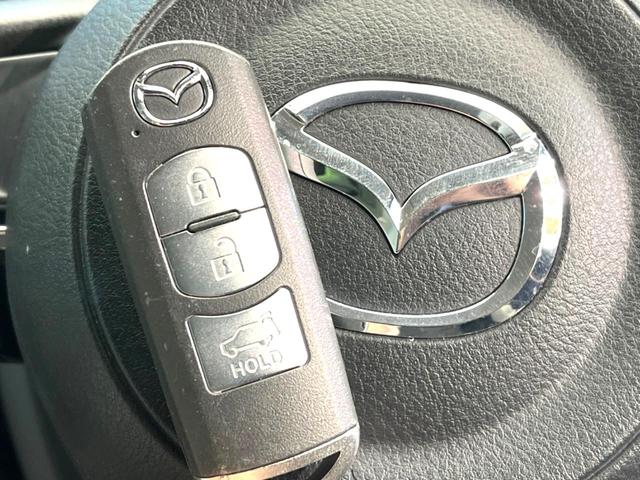 XD Lパッケージ 禁煙車 コネクトナビ バック・サイドカメラ 衝突軽減ブレーキ レーダークルーズ パワーバックドア コーナーセンサー 白革シート パワーシート シートヒーター 左右独立オートエアコン LEDヘッド(59枚目)