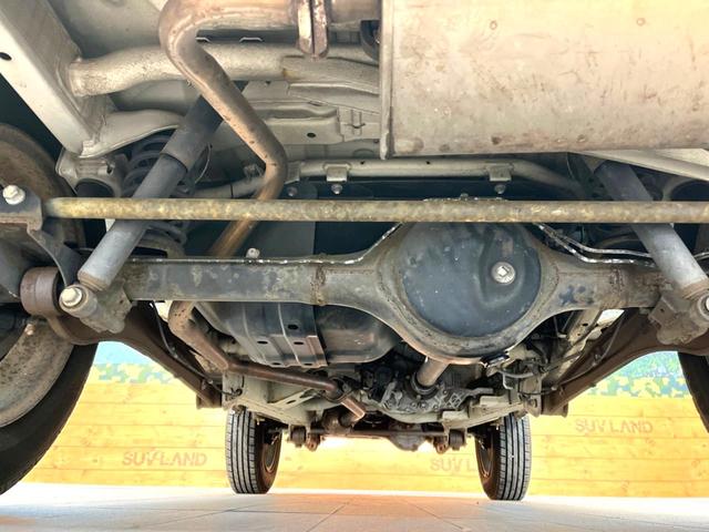 クロスアドベンチャーXC 4WD 禁煙車 カロッツェリアナビ 地デジTV 専用レザーシート シートヒーター 背面ハードカバー キーレスエントリー 純正16AW 専用内装メッキ加飾 プライバシーガラス 革巻きステアリング(31枚目)