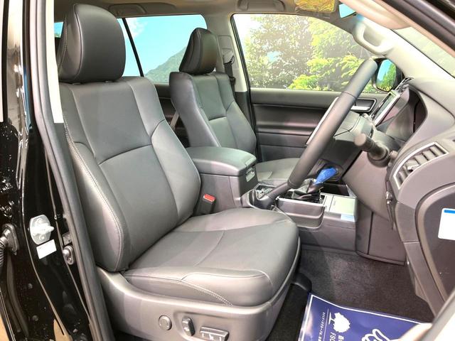 TX Lパッケージ マットブラックエディション 7人乗り 登録済未使用車 サンルーフ 特別仕様車 ブラックルーフレール 専用マットブラック塗装18AW セーフティセンス レーダークルーズ パーキングサポートブレーキ レーンキープ 現行型(13枚目)