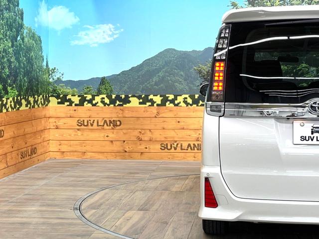 ZS 煌 禁煙車 オプション9型ナビ 両側電動ドア bluetooth接続 コーナーセンサー LEDヘッド 純正16AW バックカメラ ビルトインETC スマートキー オートエアコン オートマチックハイビーム(27枚目)