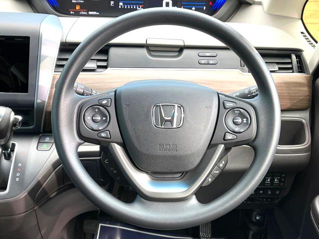 G・ホンダセンシング 登録済未使用車 現行型 両側電動ドア ビルトインETC 衝突軽減ブレーキ アダプティブクルーズ 誤発進抑制機能 シートヒーター オートエアコン オートライト スマートキー 車線逸脱警報(48枚目)
