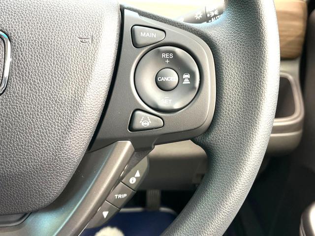G・ホンダセンシング 登録済未使用車 現行型 両側電動ドア ビルトインETC 衝突軽減ブレーキ アダプティブクルーズ 誤発進抑制機能 シートヒーター オートエアコン オートライト スマートキー 車線逸脱警報(49枚目)
