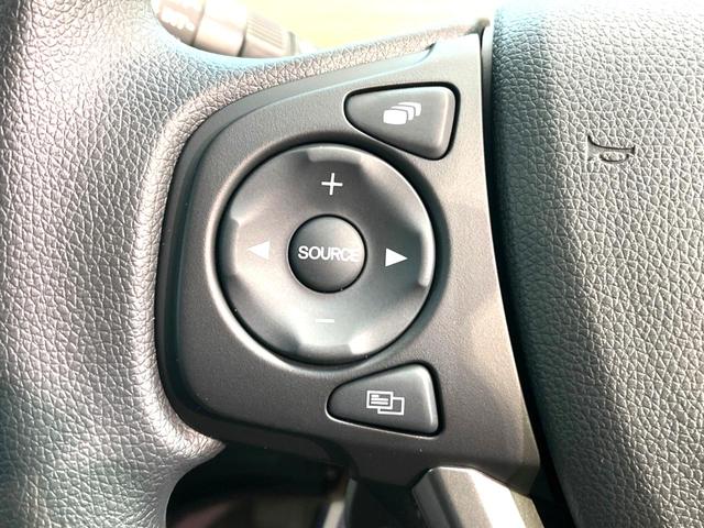 G・ホンダセンシング 登録済未使用車 現行型 両側電動ドア ビルトインETC 衝突軽減ブレーキ アダプティブクルーズ 誤発進抑制機能 シートヒーター オートエアコン オートライト スマートキー 車線逸脱警報(51枚目)