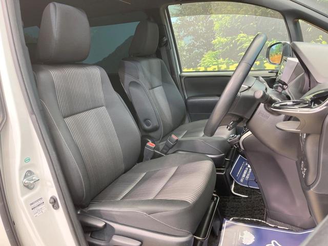 ZS 煌 禁煙車 7人乗り オプションモデリスタエアロ 10型ナビ 後席モニター Bluetooth接続 バックカメラ 両側電動ドア セーフティセンス LEDヘッド リアオートエアコン クルコン 誤発進抑制装置(9枚目)