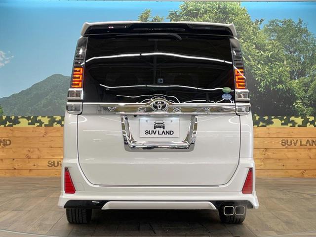 ZS 煌 禁煙車 7人乗り オプションモデリスタエアロ 10型ナビ 後席モニター Bluetooth接続 バックカメラ 両側電動ドア セーフティセンス LEDヘッド リアオートエアコン クルコン 誤発進抑制装置(17枚目)