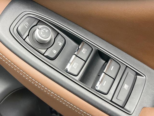 アドバンス 禁煙車 サンルーフ オプション視界拡張 純正ビルトイン8型ナビ 茶革シート シートヒーター パワーバックドア STI18AW フロントビューカメラ スマートルームミラー メモリー付きパワーシート(34枚目)