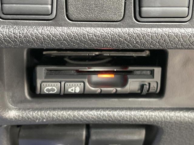20X エマージェンシーブレーキパッケージ 禁煙車 純正ナビ Bluetooth接続 バックカメラ ETC LEDヘッド&フォグランプ コーナーセンサー 撥水加工シート シートヒーター 衝突軽減ブレーキ 左右独立オートエアコン オートライト(7枚目)