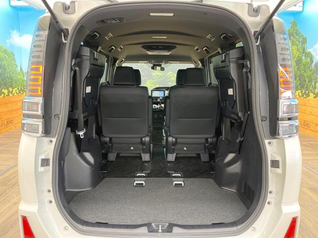 ZS 禁煙車 7人乗り 純正9型ナビ 後席モニター Bluetooth接続 バックカメラ 両側電動ドア セーフティーセンス クルコン LEDヘッド&フォグ 左右独立オートエアコン オートハイビーム ETC(13枚目)