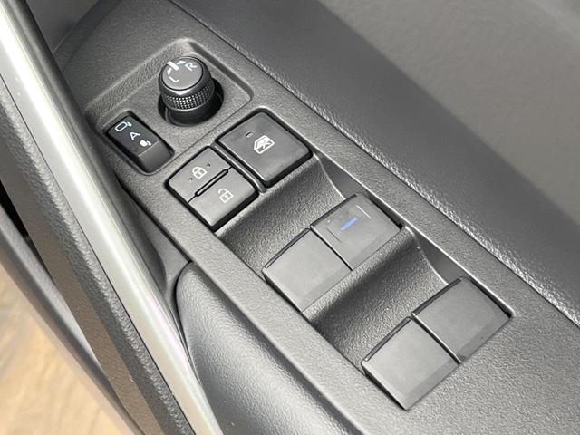 ハイブリッド S 登録済未使用車 現行型 オプション9型ディスプレイオーディオ 衝突軽減ブレーキ レーダークルーズ レーンキープ バックカメラ コーナーセンサー シーケンシャルターンランプ Bluetooth接続(35枚目)