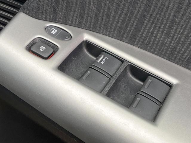 G エアロ クールエディション 禁煙車 純正SDナビ バックカメラ 電動スライドドア Bluetooth再生 ETC ハーフレザーシート HIDヘッドライト 革巻きステアリング 純正15インチAW DVD再生 地デジ オートライト(32枚目)