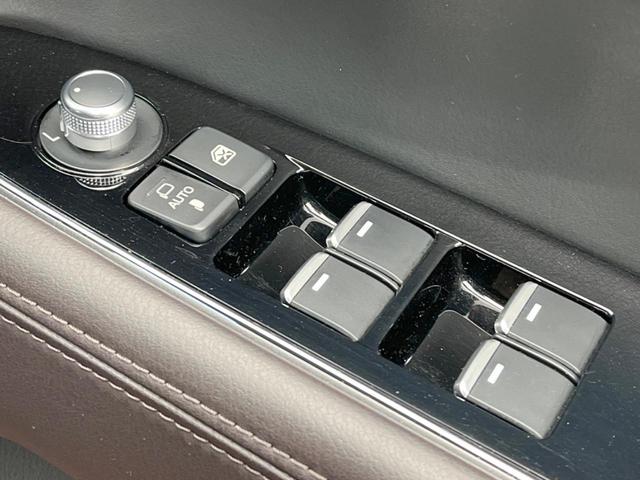 XD エクスクルーシブモード 黒本革シート コネクトナビ 全周囲カメラ BOSEサウンド レーダークルーズ Bluetooth再生 フルセグTV ETC シートヒーター パワーシート LEDヘッド/フォグ パワーバックドア(34枚目)