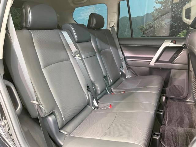 TX Lパッケージ・ブラックエディション 禁煙車 サンルーフ 7人乗り 1オーナー 純正9型ナビ Bluetooth接続 バックカメラ 衝突軽減装置 レーダークルーズ コーナーセンサー シートヒーター&エアコン ETC2.0 LEDヘッド(10枚目)