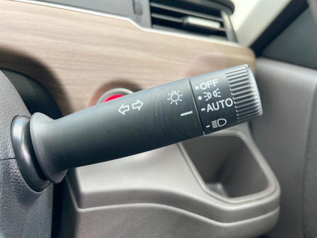 G・ホンダセンシング 純正SDナビ 両側電動ドア ホンダセンシング/レーダークルーズ バックカメラ Bluetooth フルセグ ETC LEDヘッド オートマチックハイビーム 革巻きステアリング 純正15インチアルミ(43枚目)