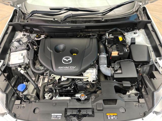 ＣＸ－３ ＸＤ　ツーリング　マツダコネクトナビ　スマートシティブレーキサポート　クルーズコントロール　ブラインドスポットモニター　フルセグ　ＬＥＤヘッド　純正１８インチアルミ　オートエアコン　バックカメラ　革巻きハンドル（18枚目）