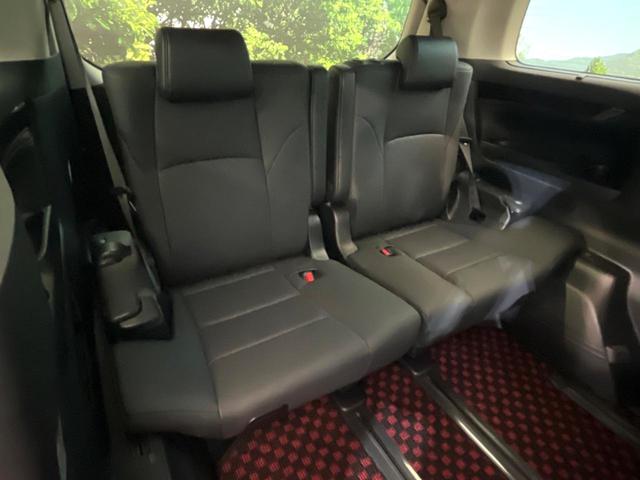 アルファード ２．５Ｓ　Ｃパッケージ　禁煙車　純正９インチナビ　サンルーフ　バックカメラ　レーダークルーズ　電動リアゲート　ハーフレザーシート　ドラレコ　ＬＥＤヘッド　車線逸脱警報　オートライト　デュアルエアコン（10枚目）