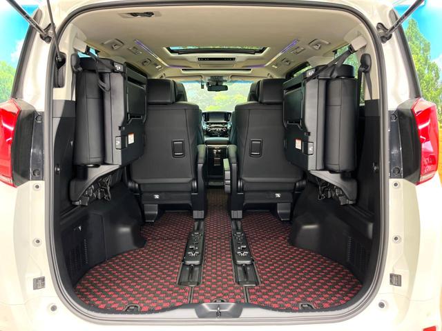 アルファード ２．５Ｓ　Ｃパッケージ　禁煙車　純正９インチナビ　サンルーフ　バックカメラ　レーダークルーズ　電動リアゲート　ハーフレザーシート　ドラレコ　ＬＥＤヘッド　車線逸脱警報　オートライト　デュアルエアコン（11枚目）