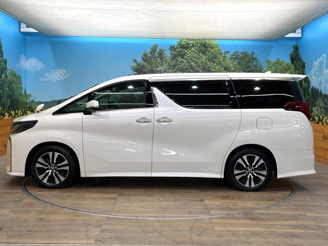 アルファード ２．５Ｓ　Ｃパッケージ　禁煙車　純正９インチナビ　サンルーフ　バックカメラ　レーダークルーズ　電動リアゲート　ハーフレザーシート　ドラレコ　ＬＥＤヘッド　車線逸脱警報　オートライト　デュアルエアコン（28枚目）
