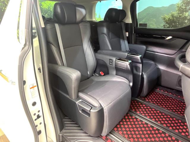 アルファード ２．５Ｓ　Ｃパッケージ　禁煙車　純正９インチナビ　サンルーフ　バックカメラ　レーダークルーズ　電動リアゲート　ハーフレザーシート　ドラレコ　ＬＥＤヘッド　車線逸脱警報　オートライト　デュアルエアコン（58枚目）