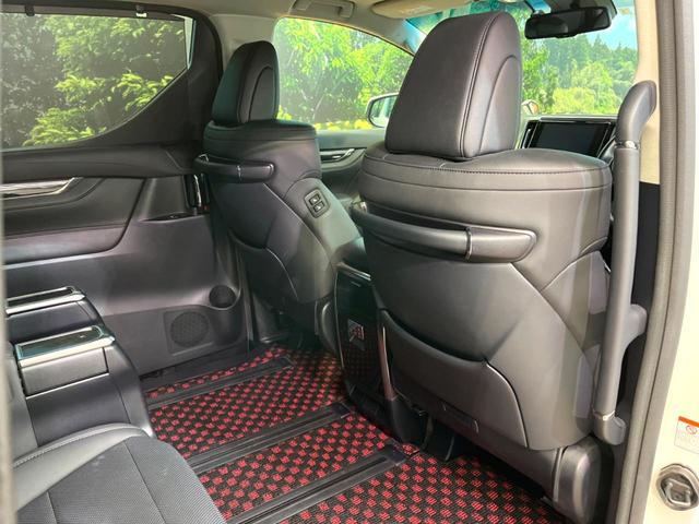 アルファード ２．５Ｓ　Ｃパッケージ　禁煙車　純正９インチナビ　サンルーフ　バックカメラ　レーダークルーズ　電動リアゲート　ハーフレザーシート　ドラレコ　ＬＥＤヘッド　車線逸脱警報　オートライト　デュアルエアコン（59枚目）