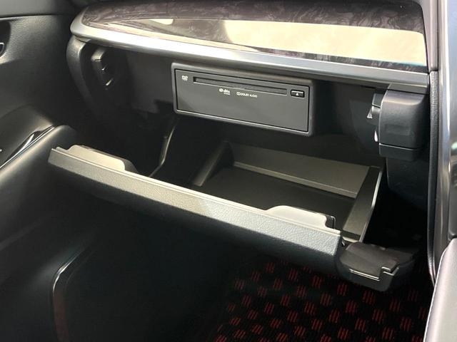 アルファード ２．５Ｓ　Ｃパッケージ　禁煙車　純正９インチナビ　サンルーフ　バックカメラ　レーダークルーズ　電動リアゲート　ハーフレザーシート　ドラレコ　ＬＥＤヘッド　車線逸脱警報　オートライト　デュアルエアコン（71枚目）