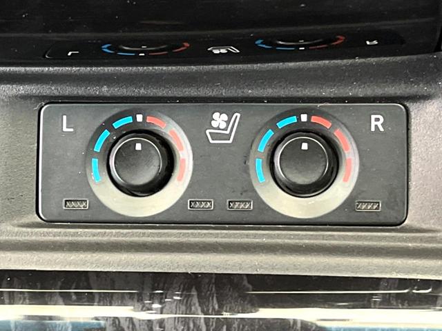 アルファード ２．５Ｓ　Ｃパッケージ　禁煙車　純正９インチナビ　サンルーフ　バックカメラ　レーダークルーズ　電動リアゲート　ハーフレザーシート　ドラレコ　ＬＥＤヘッド　車線逸脱警報　オートライト　デュアルエアコン（72枚目）