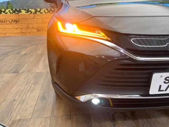 ハリアーハイブリッド Ｚ　禁煙車　ＪＢＬサウンドシステム付き純正ナビ　衝突被害軽減システム　パノラミックビューモニター　レーダークルーズ　デジタルインナーミラー　ハーフレザーシート　純正１９インチアルミ　ＬＥＤヘッド　ＥＴＣ（12枚目）