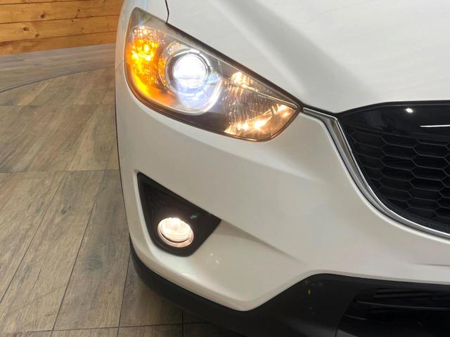 ＣＸ－５ ＸＤ　ナビ　ディーゼル　純正１７インチアルミ　アイドリングストップ　フロントフォグランプ　オートエアコン　デュアルエアコン　オートマチックハイビーム　ＥＴＣ　トラクションコントロール（13枚目）
