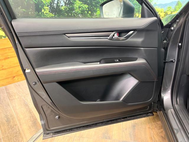ＣＸ－５ ２０Ｓ　ブラックトーンエディション　禁煙車　８．８インチマツダコネクト　ブラインドスポットモニタリング　全周囲カメラ　レーダークルーズ　ヘッドアップディスプレイ　衝突被害軽減システム　電動リアゲート　純正１９インチアルミ　ＬＥＤヘッド（59枚目）
