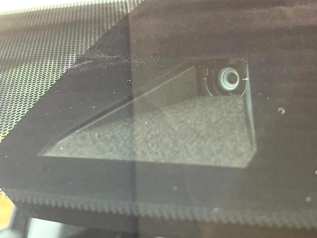 ＲＸ ＲＸ４５０ｈ　バージョンＬ　禁煙車　１２．３型メーカーナビ　衝突軽減　全周囲カメラ　大型サンルーフ　角型ＬＥＤ３眼　パワーバックドア　純正２０インチアルミ　オートマチックハイビーム　１００Ｖ電源　電動パーキングブレーキ　ＥＴＣ（39枚目）