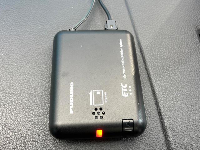ルーミー カスタムＧ－Ｔ　禁煙車　ナビ　全周囲カメラ　スマートアシスト　両側電動スライドドア　レーダークルーズ　純正１５インチアルミ　ＬＥＤヘッドライト　ＥＴＣ　スマートキー（35枚目）
