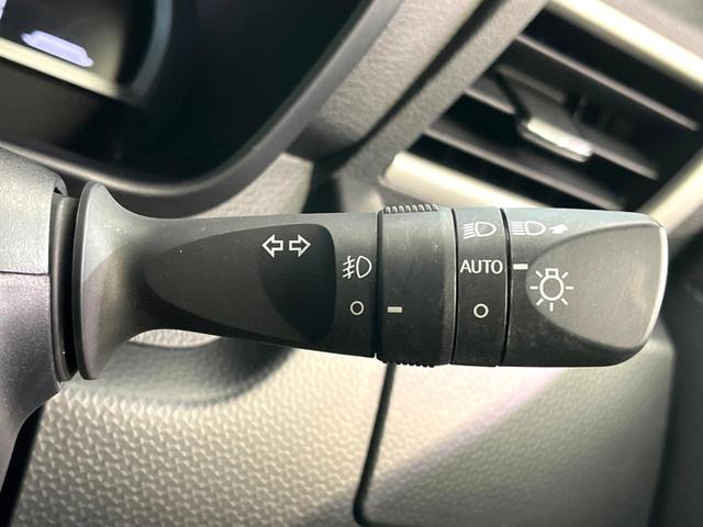 ルーミー カスタムＧ－Ｔ　禁煙車　ナビ　全周囲カメラ　スマートアシスト　両側電動スライドドア　レーダークルーズ　純正１５インチアルミ　ＬＥＤヘッドライト　ＥＴＣ　スマートキー（42枚目）