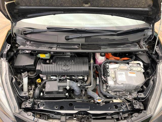 シエンタ ハイブリッドＧ　禁煙車　純正ナビ　バックカメラ両側電動スライドドア　トヨタセーフティセンス　ＬＥＤヘッドライト　オートマチックハイビーム　ＥＴＣ　純正革巻きハンドル　スマートキー（18枚目）