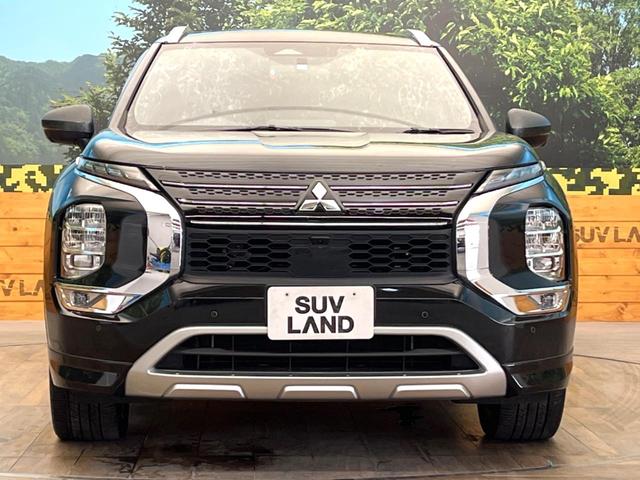 アウトランダーＰＨＥＶ Ｐ　メーカー純正９インチナビ　４ＷＤ　サンルーフ　ＢＯＳＥサウンド　全周囲カメラ　ｅ－Ａｓｓｉｓｔ　ブラインドスポットモニター　パドルシフト　ＬＥＤヘッド　ＥＴＣ　純正２０インチアルミ（15枚目）