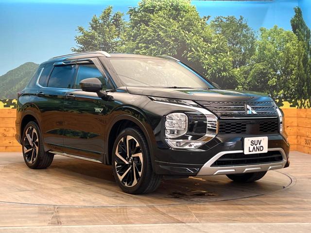 アウトランダーＰＨＥＶ Ｐ　メーカー純正９インチナビ　４ＷＤ　サンルーフ　ＢＯＳＥサウンド　全周囲カメラ　ｅ－Ａｓｓｉｓｔ　ブラインドスポットモニター　パドルシフト　ＬＥＤヘッド　ＥＴＣ　純正２０インチアルミ（25枚目）