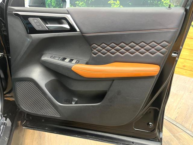 アウトランダーＰＨＥＶ Ｐ　メーカー純正９インチナビ　４ＷＤ　サンルーフ　ＢＯＳＥサウンド　全周囲カメラ　ｅ－Ａｓｓｉｓｔ　ブラインドスポットモニター　パドルシフト　ＬＥＤヘッド　ＥＴＣ　純正２０インチアルミ（71枚目）