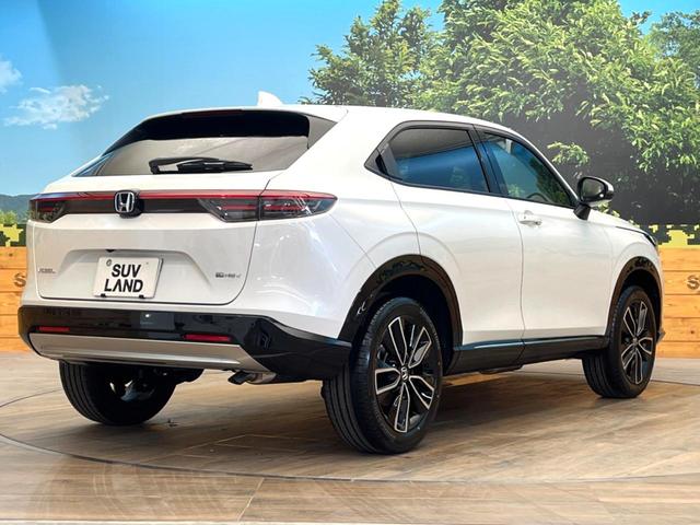 ヴェゼル ｅ：ＨＥＶ　Ｚ　登録済未使用車　Ｈｏｎｄａ　ＣＯＮＮＥＣＴディスプレイ　バックカメラ　ホンダセンシング　アダプティブクルーズ　ブラインドスポットインフォメーション　シートヒーター　電動リアゲート　ＬＥＤヘッド　ＥＴＣ（17枚目）